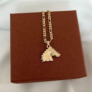 Colar Masculino Cabeça de Cavalo com Cordão 3x1 Banhado a Ouro 18K