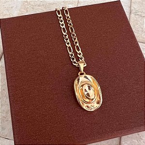 Colar Masculino Chapéu Pequeno com Cordão 3x1 Banhado a Ouro 18K