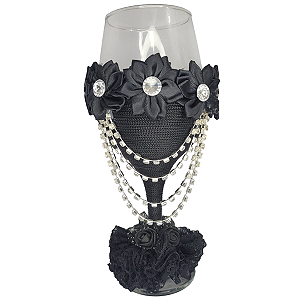 Taça de Pomba Gira Poder Feminino em Seus Rituais
