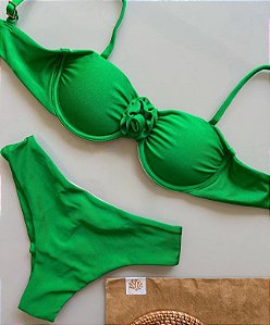 BIQUÍNI MEIA TAÇA COM ARO - FLOR