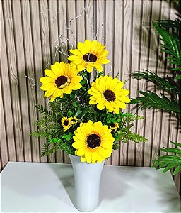 Arranjo Cassia girassol na Taça