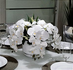 Arranjo Luna Orquidea Phalaenopsis Branca com 5 hastes
