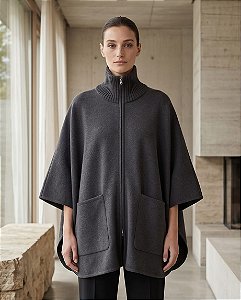 BLUSA CONFORT SOBRPOSIÇÃO EM TRICOT COM BOLSO (CINZA CHUMBO)