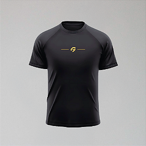 Camiseta Preta ARG Classic – Logo Meio Dourado