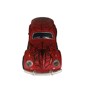CARRINHO DE FERRO PEQUENO - FUSCA HOMEM ARANHA (TEIA NO CAPÔ)