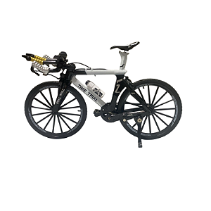 CARRINHO DE FERRO PEQUENO - BICICLETA BRANCO COM DETALHES PRETO