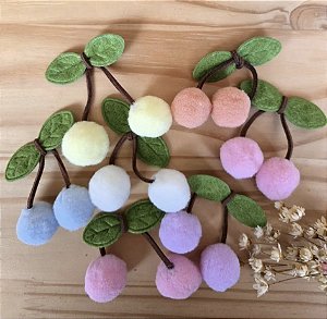 cereja pompom candy (par)