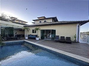 6 Qts - 350m² Útil - Geribá - Condomínio