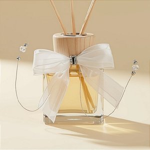 Laço Com Pedraria Prata - Branco - 8x8cm - 1 unidade - Rizzo