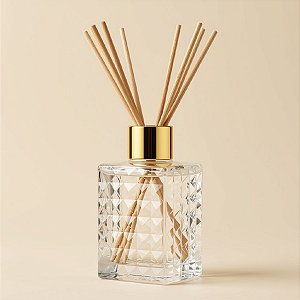 Frasco para Aromatizador e Difusor de Vidro Bucarest com Tampa Dourada- Transparente - 70ml - 1 unidade - Rizzo