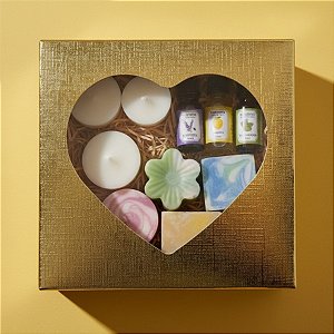 Caixa Para Doce Com Visor De Coração - 14x14x14cm - Ouro Texturizada - 10 unidades - Assk - Rizzo