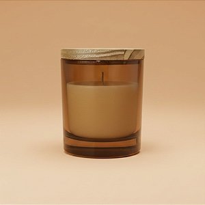Pote De Vidro Âmbar Redondo Para Vela Com Tampa De Madeira - 300ml - 1 unidade - Rizzo