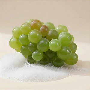 Sabonete Artesanal com Cheiro e Formato de Cacho de Uva Verde - 10,5cm - 1 unidade - Rizzo