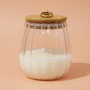 Pote de Vidro Bojudo Canelado Hermético com Tampa de Bambu e Detalhe Dourado - 10x9cm - 620ml - 1 unidade - Rizzo