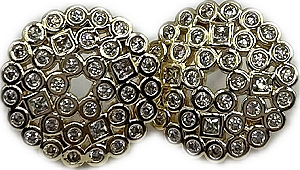 Brinco semijoia Redondo Cravejado Zirconia Banhado a Ouro
