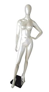 MANEQUIM DE FIBRA FEMININO ROBERTA MÃO CINTURA PÉROLA