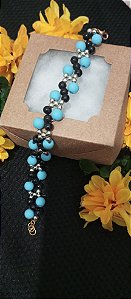 Pulseira Perolada Preto e Azul com Miçangas Prateadas Trançadas