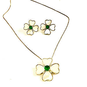 Conjunto Flor Madrepérola