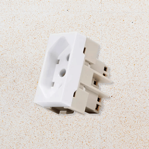 MÓDULO TOMADA 20A - BRANCO FOSCO - SLEEK CLEAN