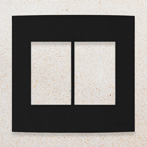 PLACA 4X4  - 6 POSTOS - PRETO FOSCO (EBONY) - SLEEK CLEAN