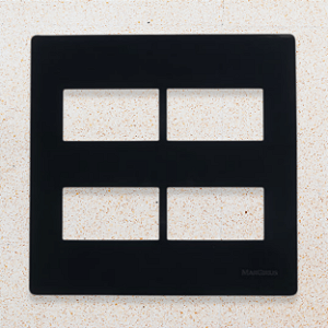 PLACA 4X4 - 4 POSTOS - EBONY - INFINITI