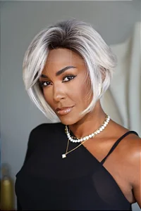 Lace Front Patrícia cor 1001C