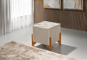 Puff Kansas em Veludo Areia Pés em Madeira Decorativo