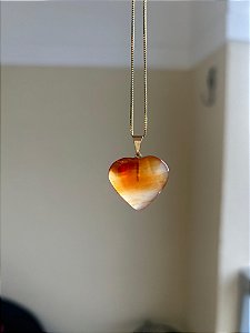 Pingente de Coração de Cornalina – Energia, Criatividade e Coragem