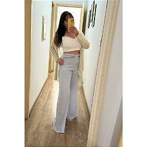 Calça Detalhes