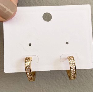 Brincos Argola Meio Coração Cravejado Prata/Dourado