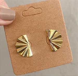 Brinco Leque 2cm Dourado
