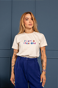 Tshirt Forte e Corajosa Florzinhas