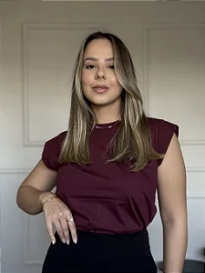 MUSCLE TEE BÁSICA MARSALA