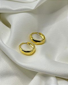 Argola Click Lisa 15mm banhada em ouro 18k