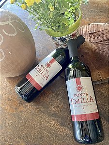 Vinho Donna Emilia Tinto Suave