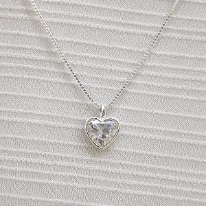 Colar Ponto de Luz Coração 7mm com corrente de 45 cm em Prata 925