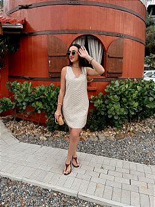 Vestido Curto em Viscose de Poá com Bolsos Laterais