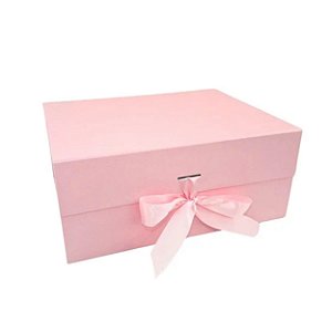 Caixa com Fita de Cetin e Laço Personalizada