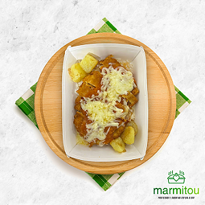 Frango à parmegiana com batata rustica