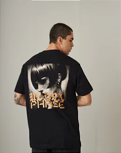 Camiseta Blunt Premium Motoko