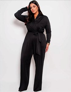 Macacão trend preto 48