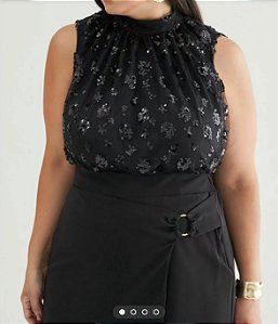 Blusa cropped paete preta G / 42