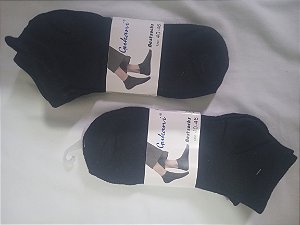 Meias Socket Brancas & Pretas look Casual