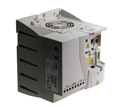 ACS355-03E-12A5-4 | ABB | Inversor de Frequência ACS355 5.5kW 380/480V 12.5A Trifásico