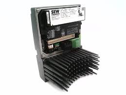MM07D-503-00 | SEW-EURODRIVE | Inversor Integrado MOVIMOT D 0.75kW 380/500V Trifásico com Controle I/O RS-485
