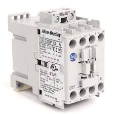 100-C09KJ10 | Allen-Bradley | Contator Tripolar IEC 9A Bobina 100/250V AC/DC 1NA