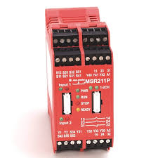 440R-H23177 | Allen-Bradley | Relé de Segurança MSR138DP 24V DC 2 Saídas Imediatas 3 Saídas Temporizadas Off-Delay 0.15-