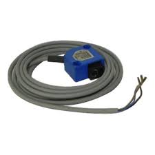 3RG7011-0AB01 | Siemens | Sensor Fotoelétrico Retroreflexivo 30x30mm PNP NA 11/30V DC 4m M8 IP67