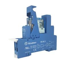49.52.7.024.0050 | Finder | Relé de Potência 2 Reversores 8A 24VDC