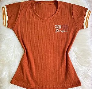 Camiseta Feminina Por onde For - Marrom
